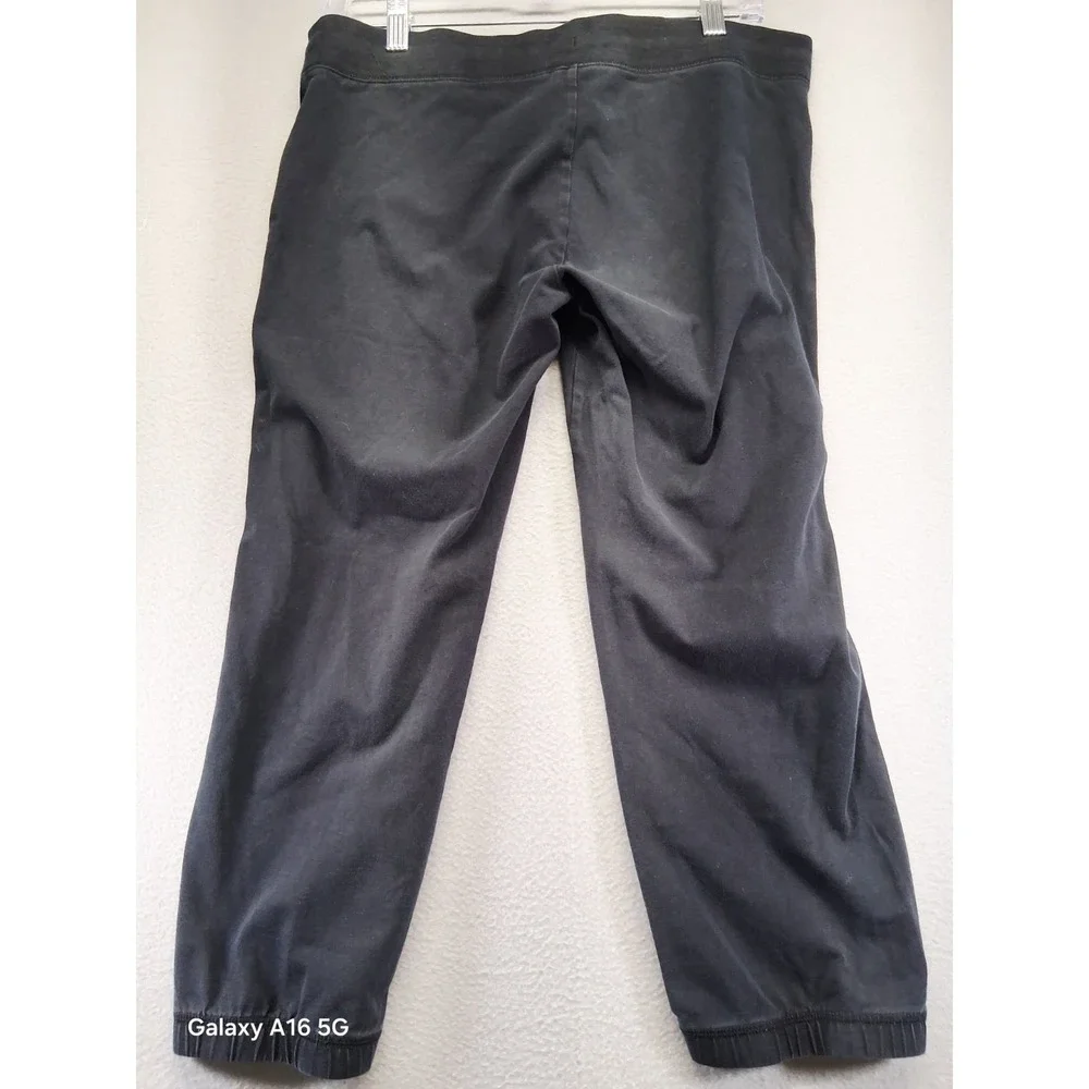 Nike Joggers bottoms Womens Size Medium‎ Soft Comfy